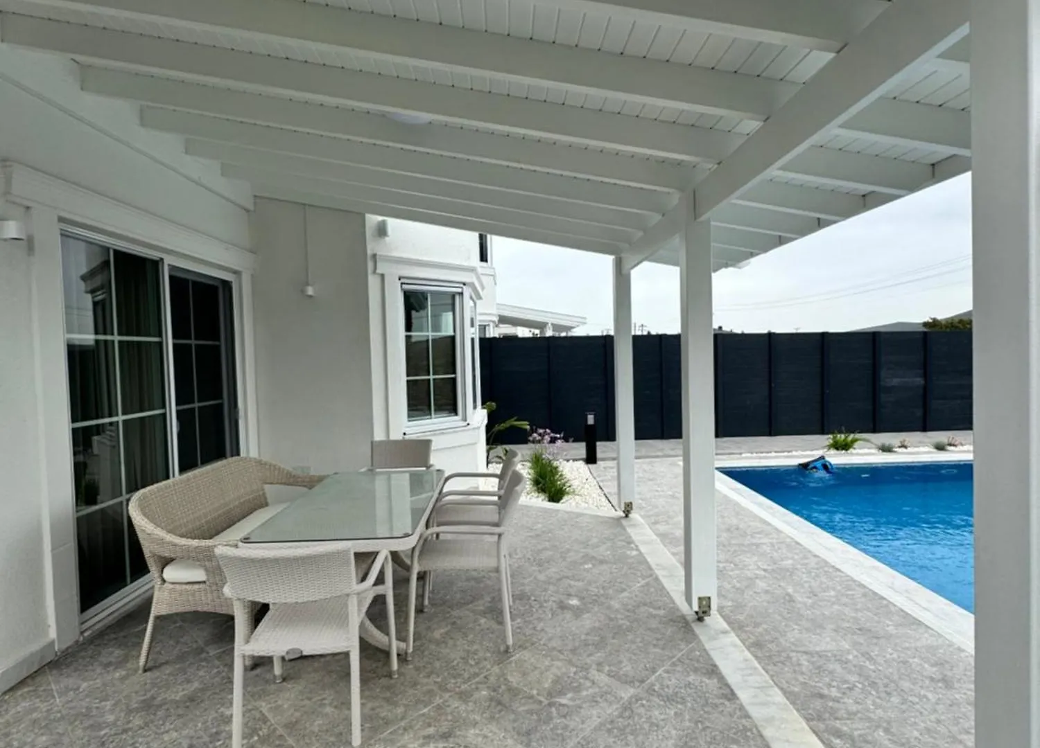 Sunken Seated Fire Pit Villa! Foca Villa