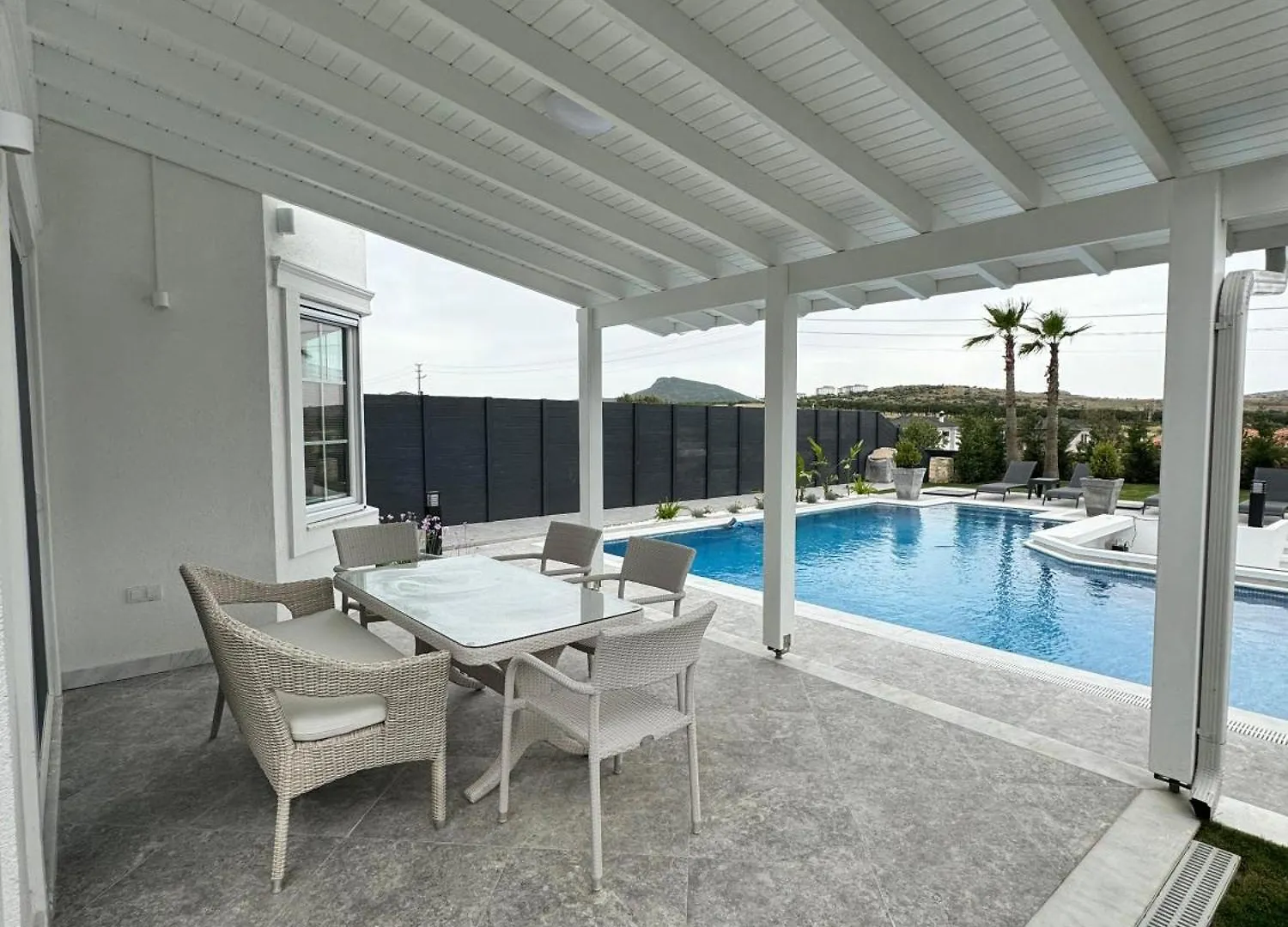 Sunken Seated Fire Pit Villa! Foca Turkey